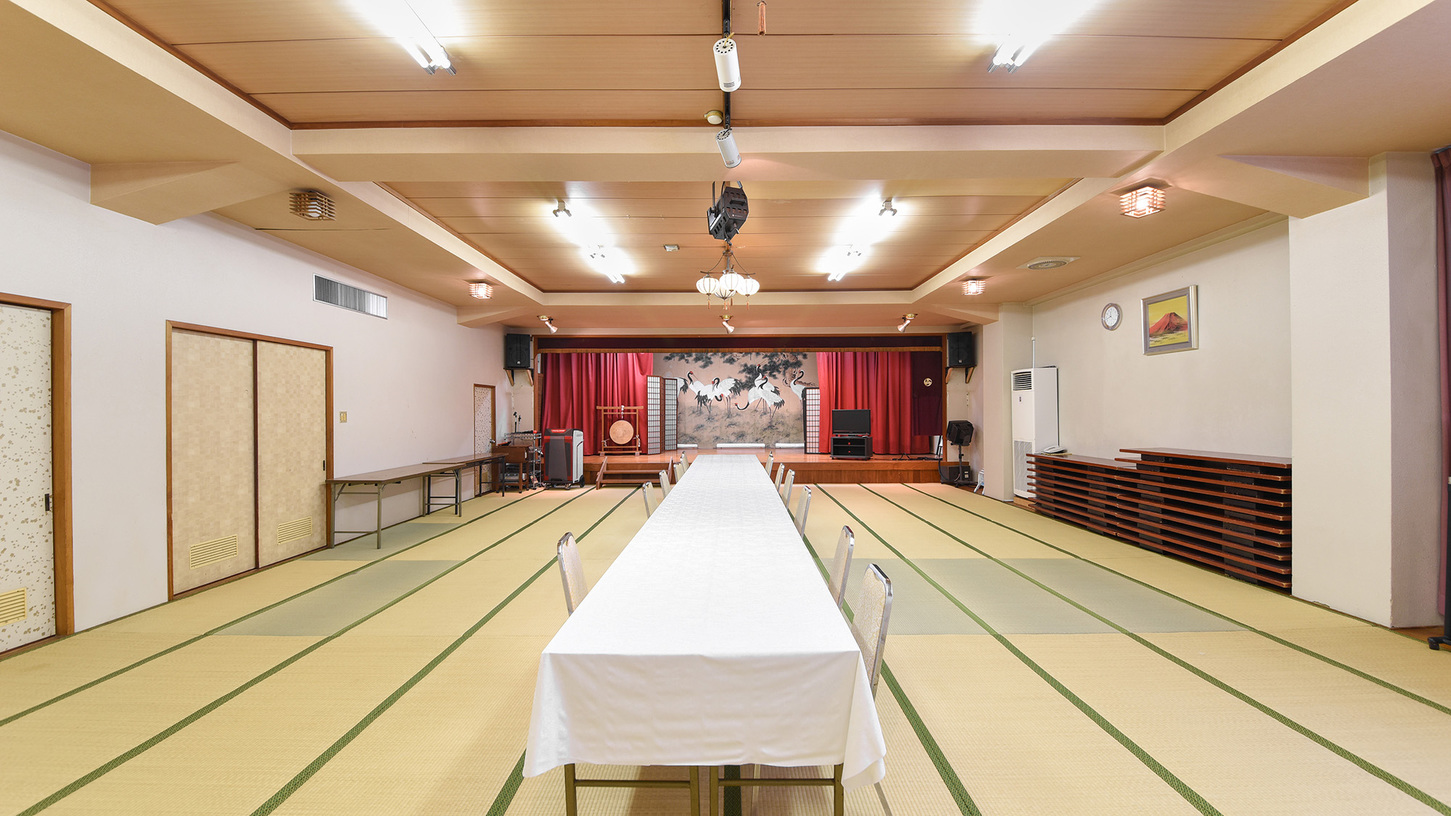 *【宴会場】（鶴の間）