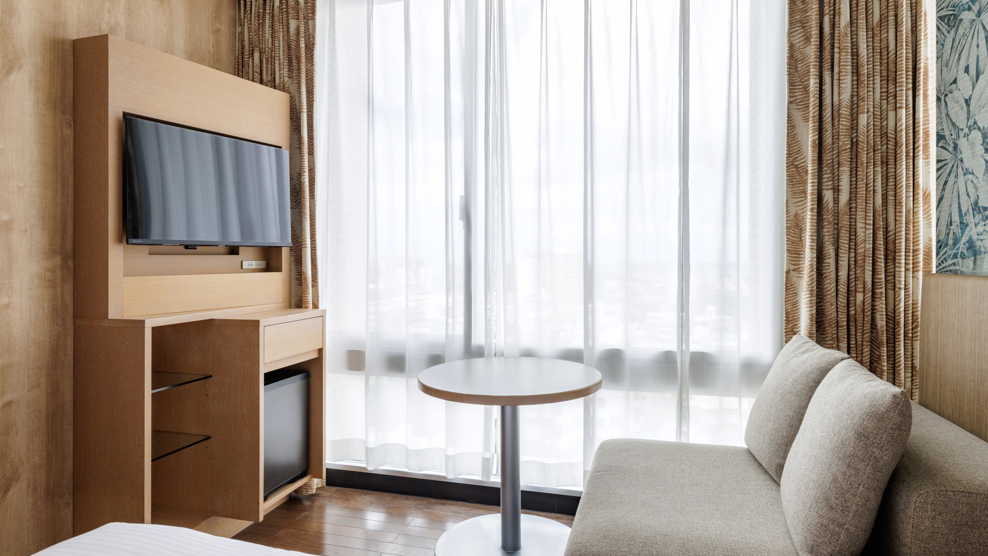 ダブルルーム17.6㎡（ベッド幅150㎝）