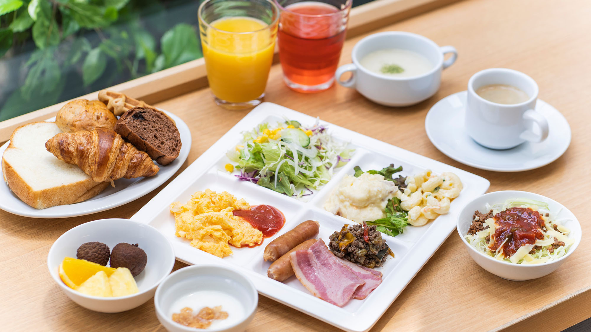 朝食バイキング盛付例