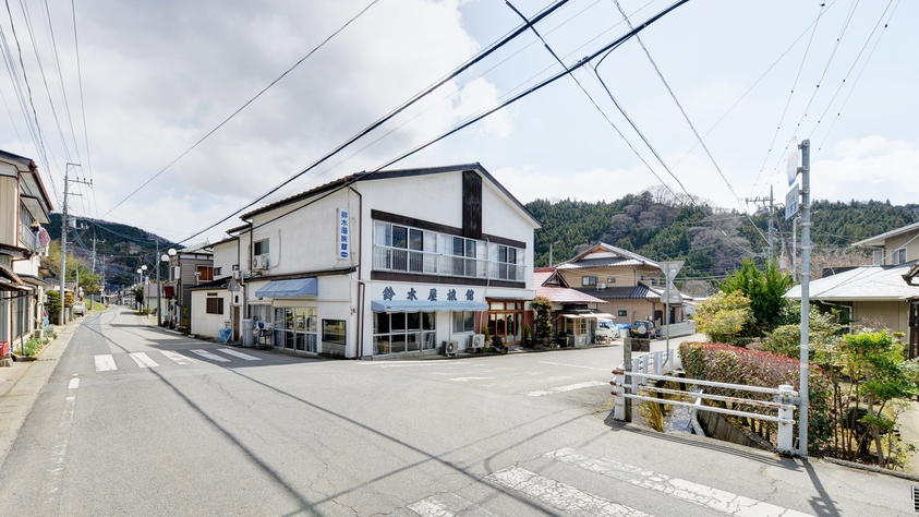 *【外観】長期滞在や学生合宿、札所巡りをされる方も歓迎です。