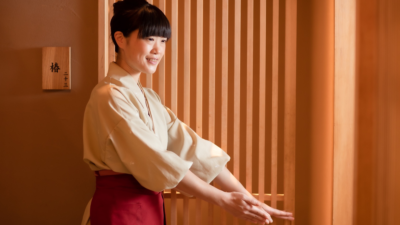 個室料亭【料亭美湖】にご案内致します。