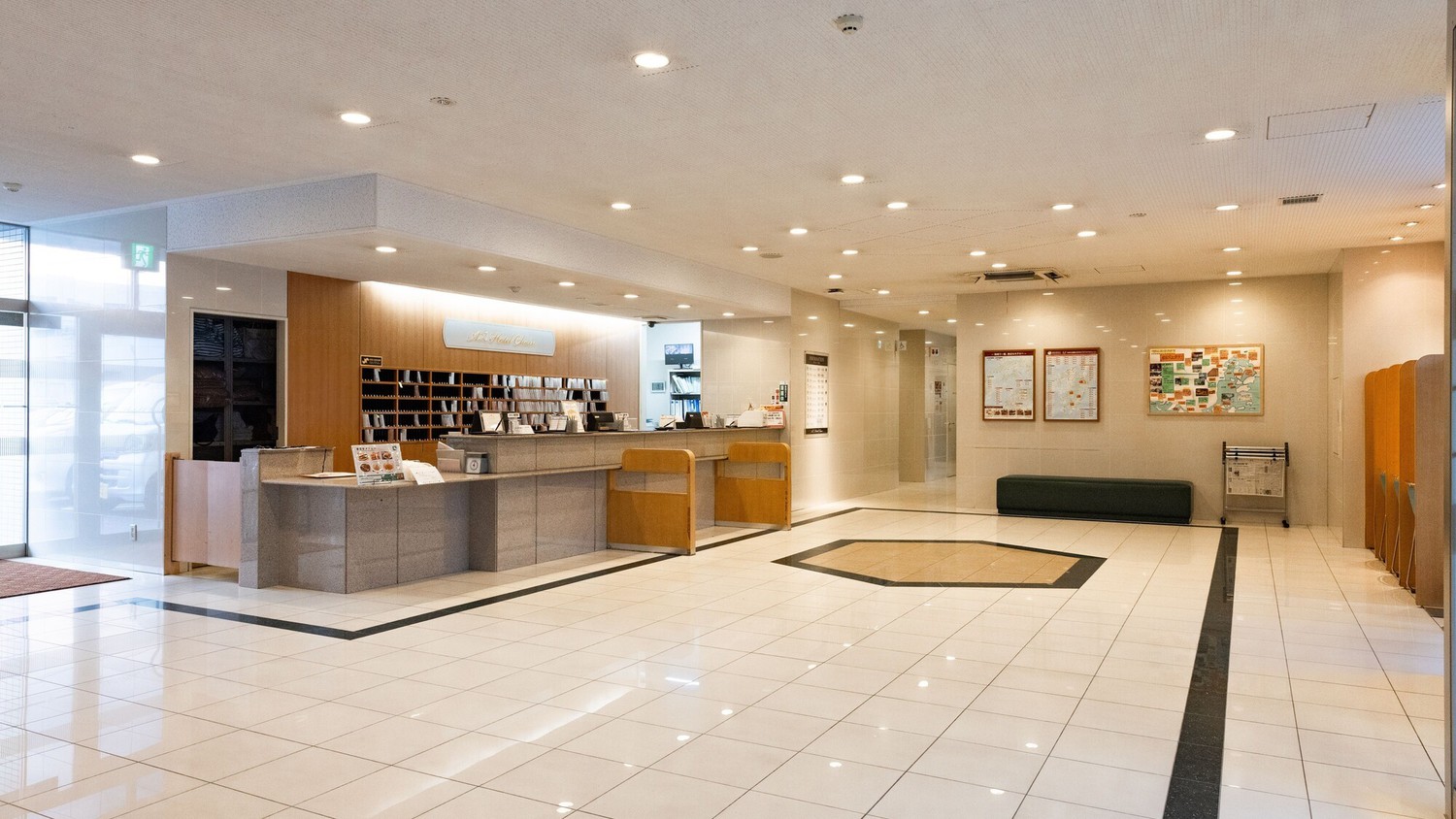 フロント・ロビー