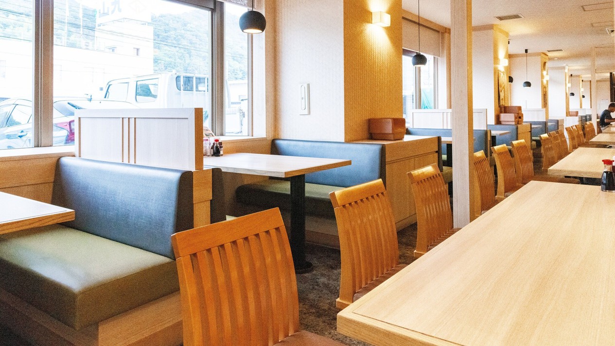 バイキングレストラン志高