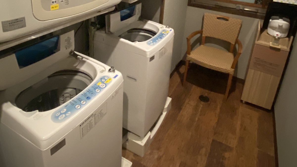 ランドリーコーナー洗濯機無料・乾燥機20分100円