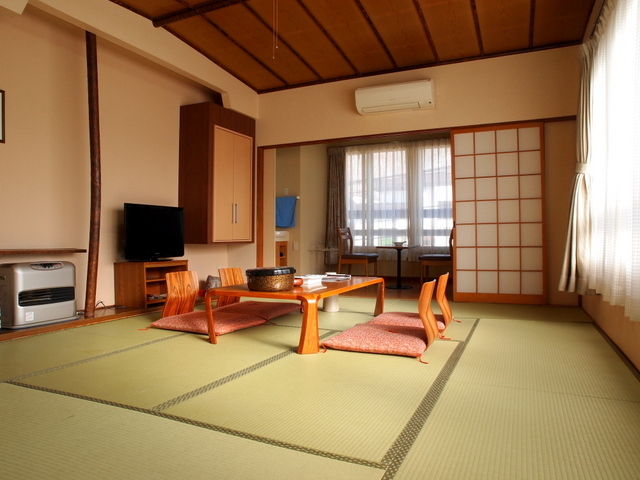 Jozankei Onsen Yukyu no Yado Shiraito Main Image Jozankei Onsen Yukyu no Yado Shiraito, Sapporo