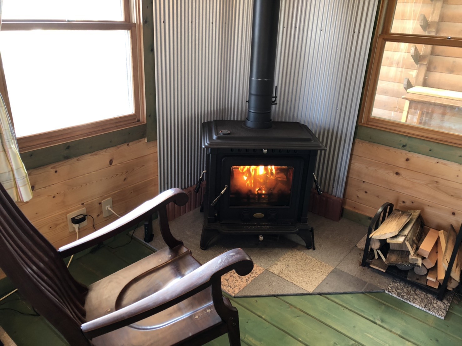 Saint Schwein Rental Cottage Set in a prime location of Tateyama, Saint Schwein puts everything the city has to offer just outside your doorstep. The property features a wide range of facilities to make your stay a pleasant exper