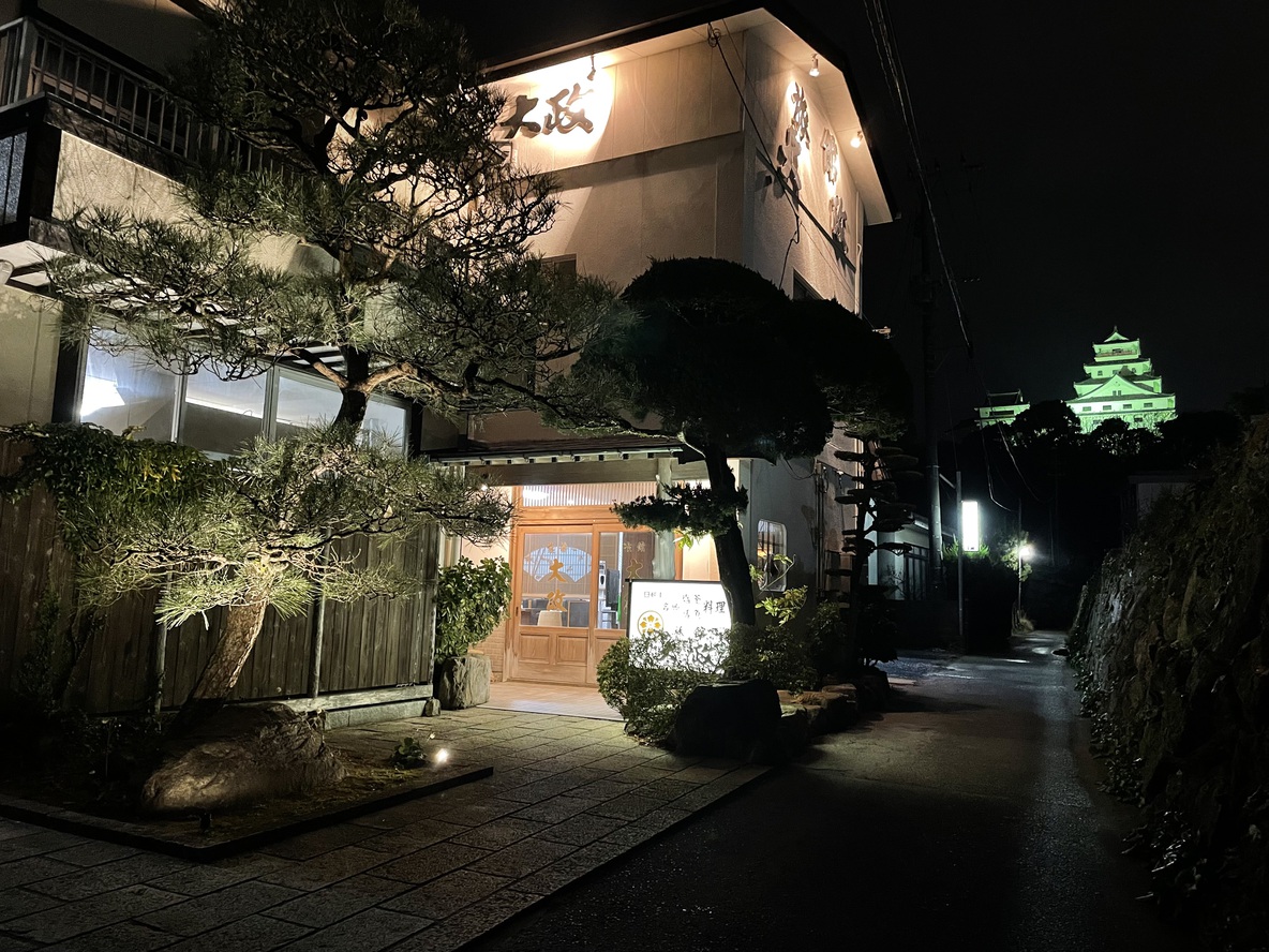 唐津城に一番近い宿