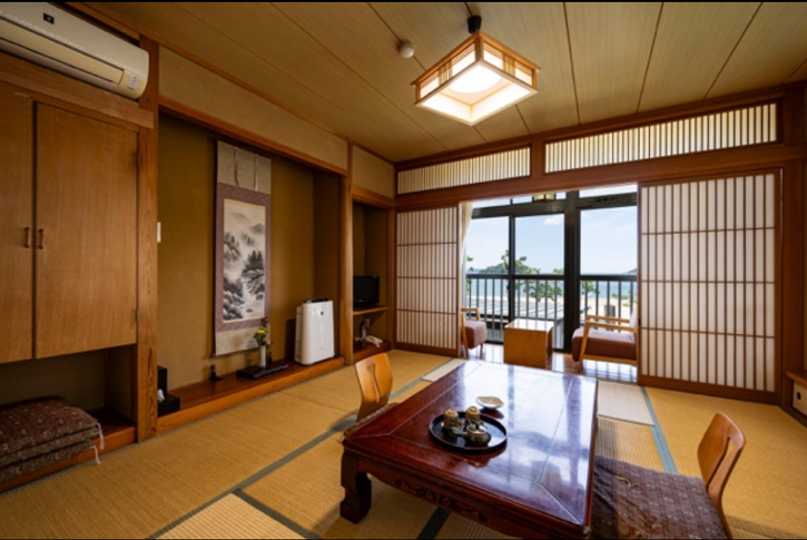 お部屋からは玄界灘が見えます