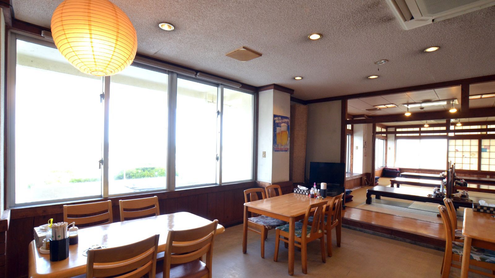 レストラン「入江」