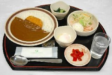 無料夕食カレー定食
