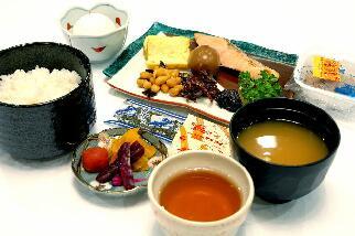 朝食バイキング和食盛付例