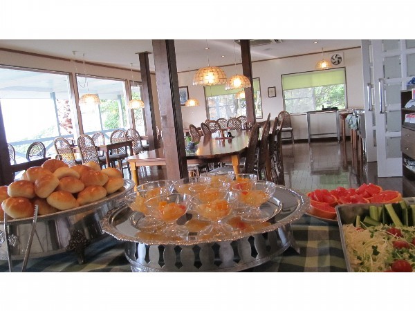 Petit Hotel Southernmost(Shodoshima) Petit Hotel Southernmost(Shodoshima) is perfectly located for both business and leisure guests in Kagawa. The property features a wide range of facilities to make your stay a pleasant experience. All 