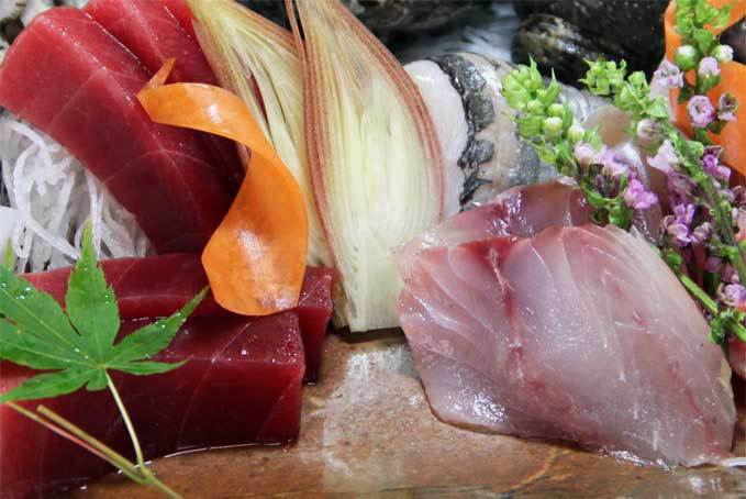 【ご夕食一例】・・・天然地魚お造り盛り合わせプラン天然地魚お造り盛り合わせ