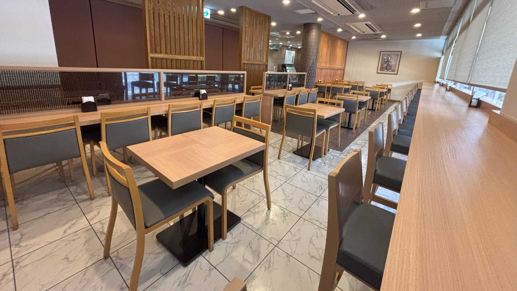 【レストラン】