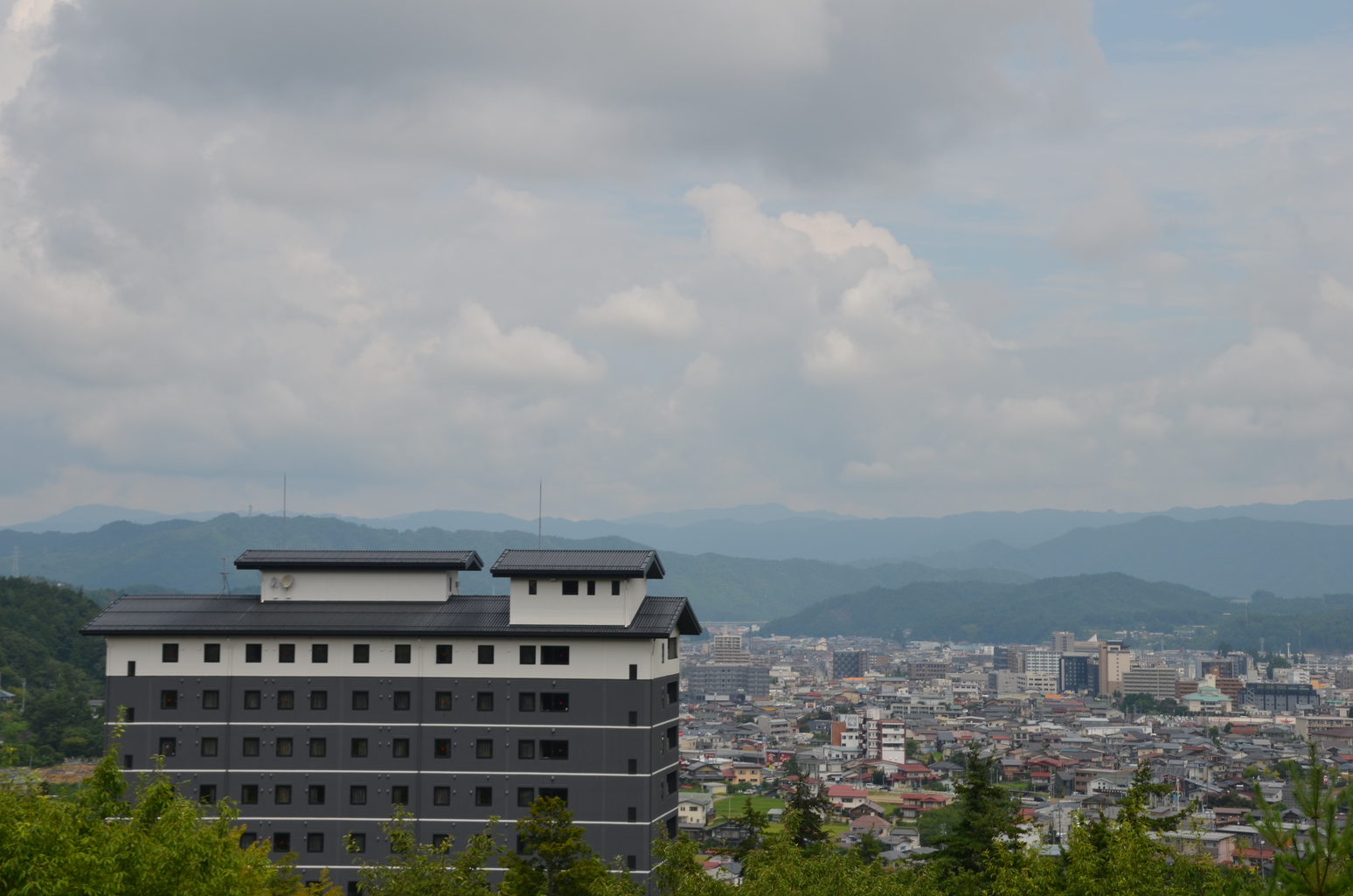 ホテル外観高山市街