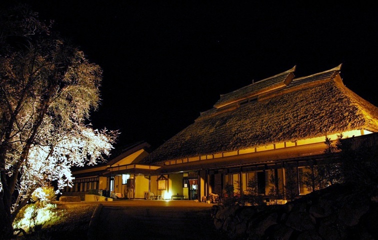 Yakimochiya Ideally located in the Nagano area, Yakimochiya promises a relaxing and wonderful visit. The property offers a high standard of service and amenities to suit the individual needs of all travelers. Fre
