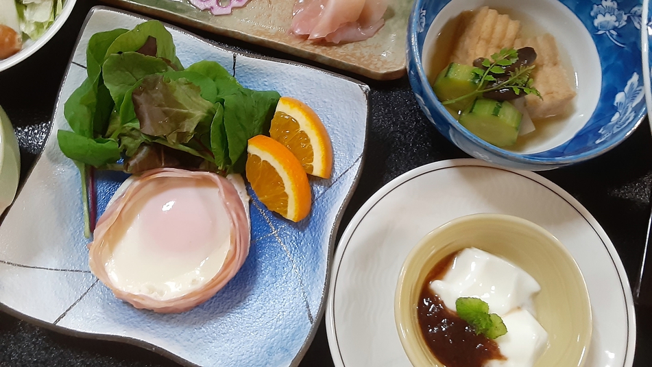 *朝食一例