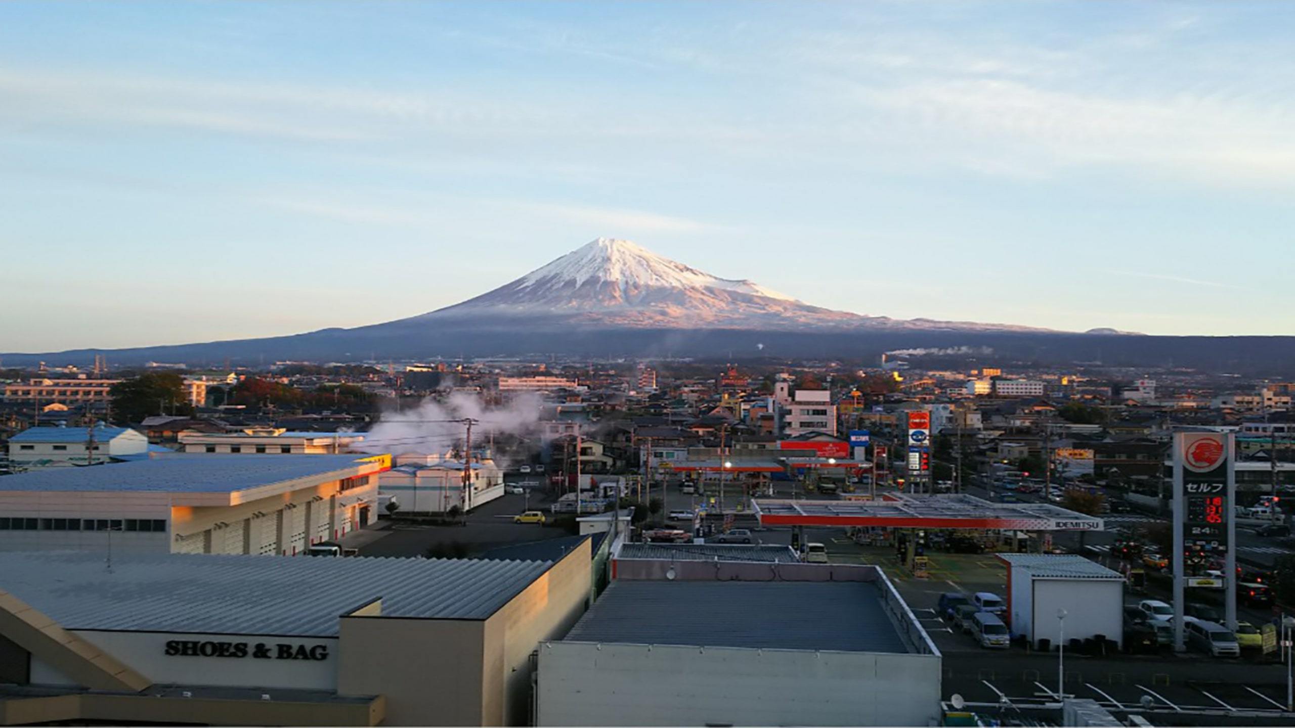 ホテルからの富士山2