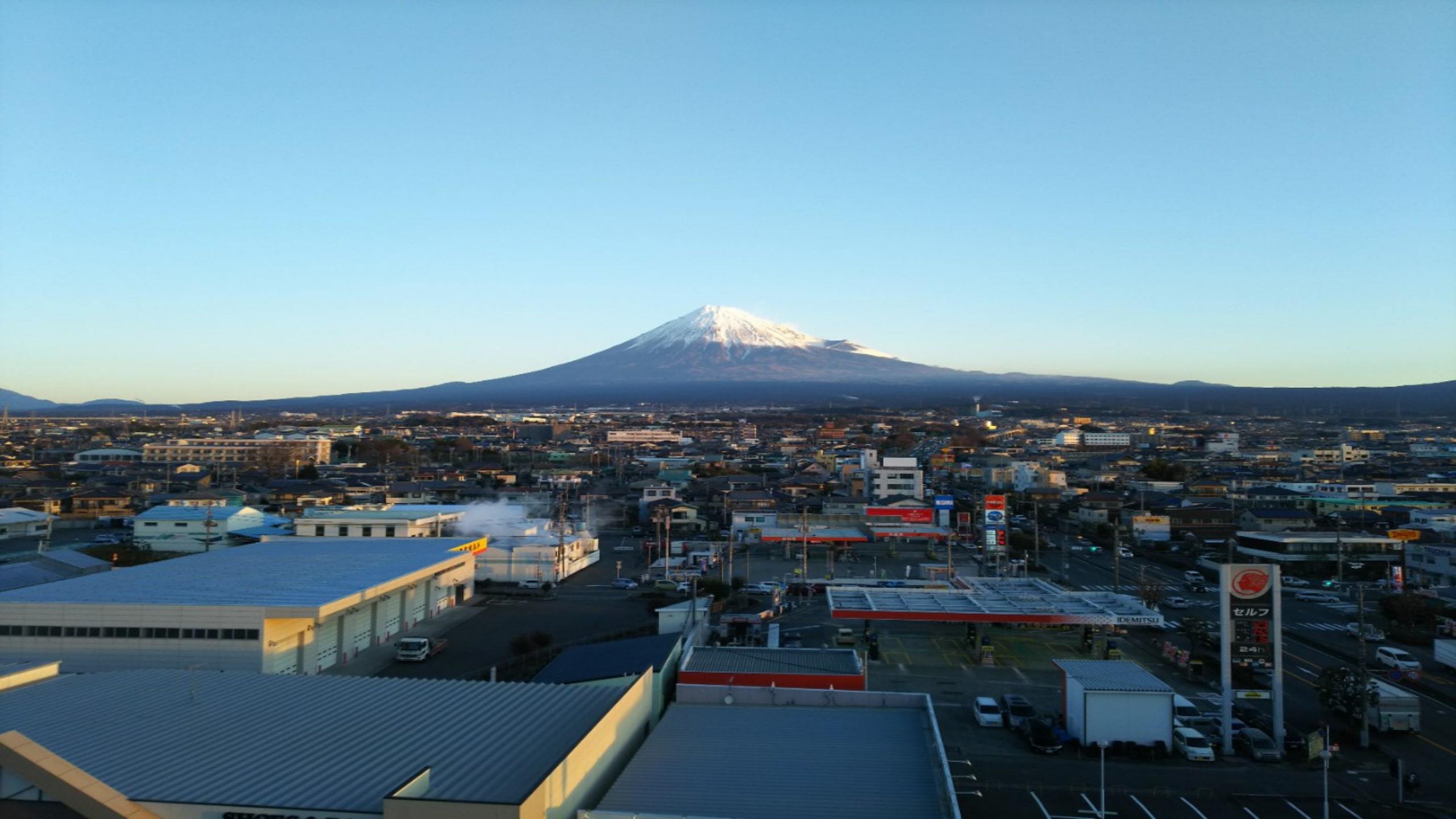 ホテルからの富士山4