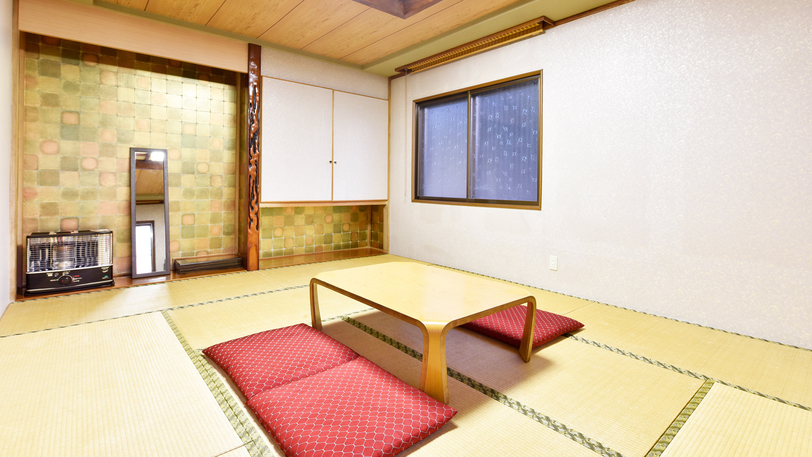 *［喫煙・和室4名］シンプルな造りの和室約10畳の客室です