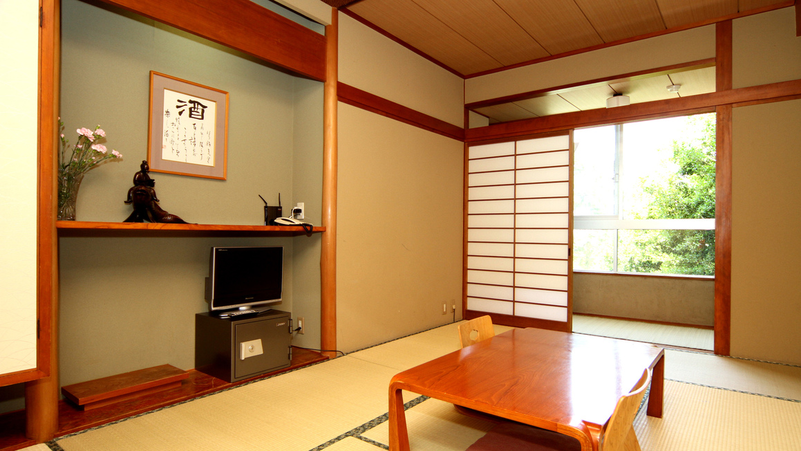 Yamaichi Bekkan Yamaichi Bekkan is a popular choice amongst travelers in Hiroshima, whether exploring or just passing through. Featuring a satisfying list of amenities, guests will find their stay at the property a c