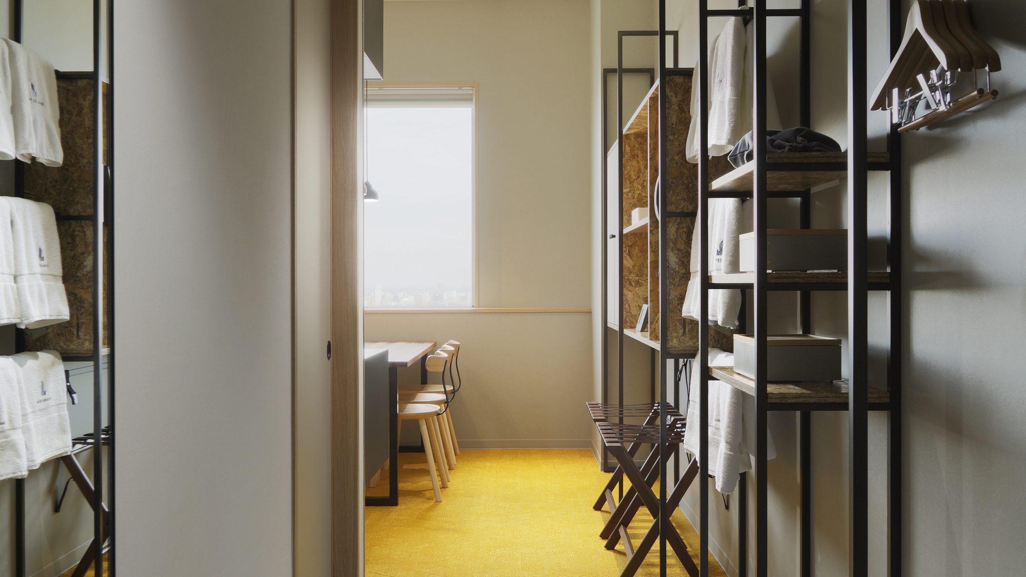 葵バンクベッドルーム｜デザイン性と快適さにこだわった客室。