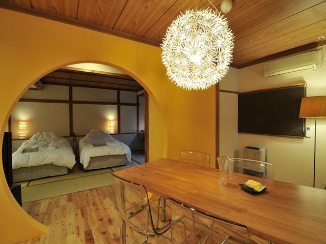 スーペリアスタジオの客室の一例（イエロー）