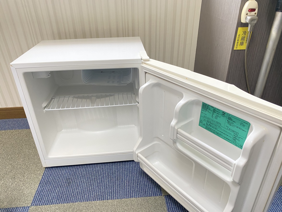 客室冷蔵庫