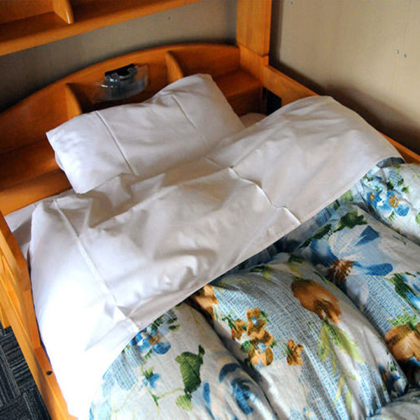 エコノミー2-4名様用ベッド The Bunk bed in Economy RooM 2-4 pe