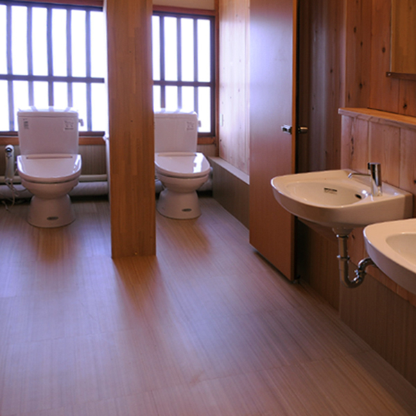 トイレ Rest room
