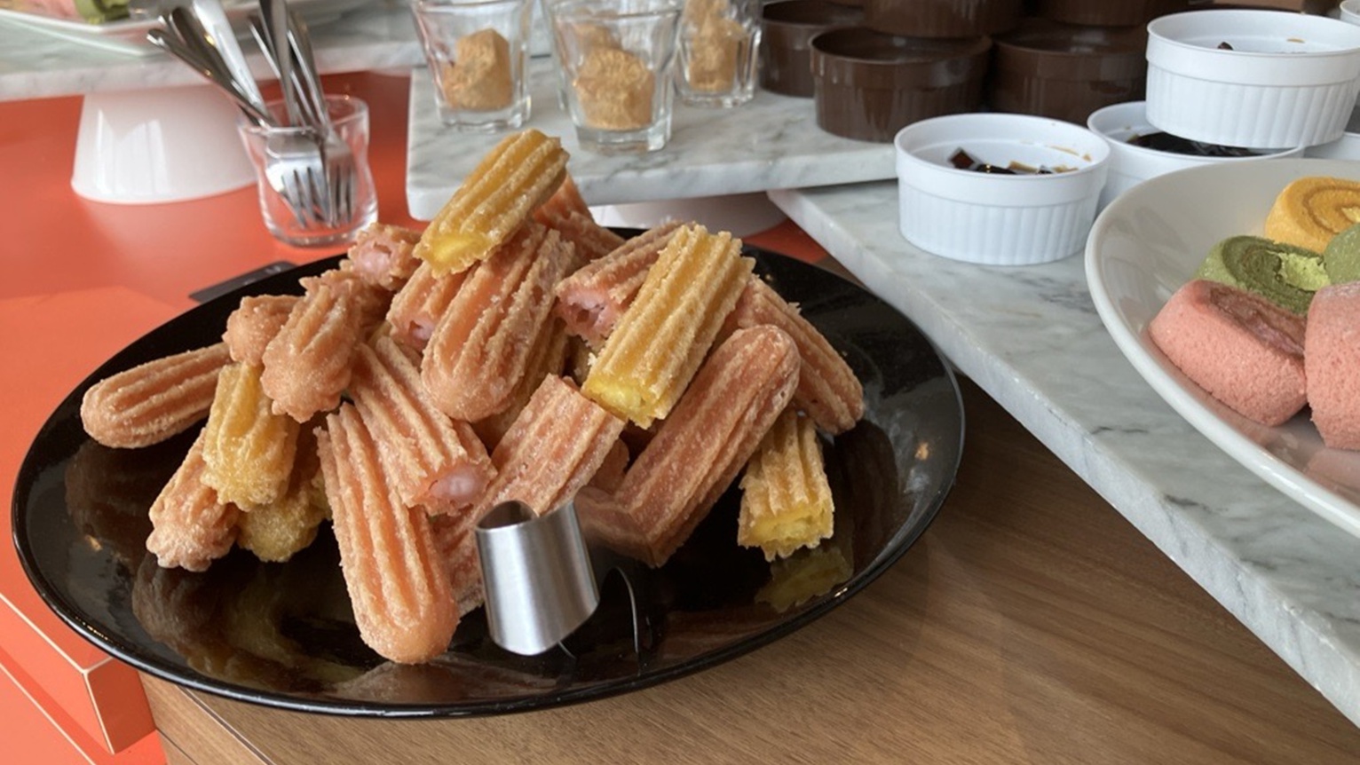 朝食ビュッフェ（一例）