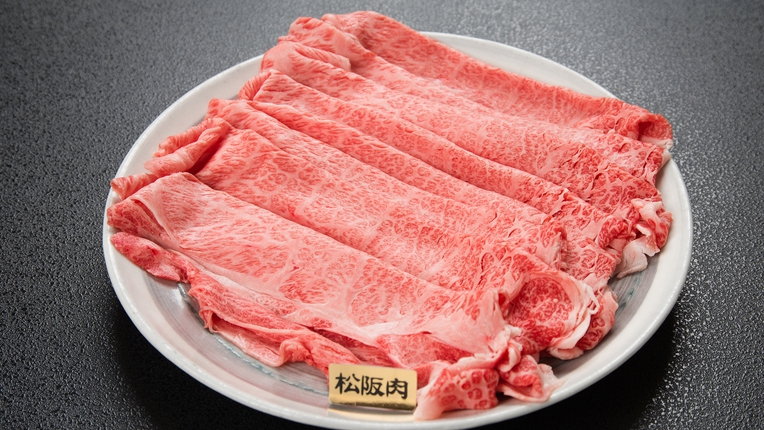 *松阪牛しゃぶしゃぶ会席。厚く切ったお肉がたっぷり200g♪