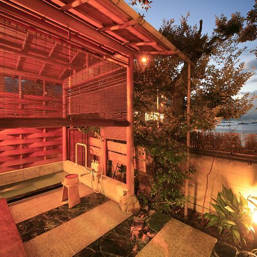 露天風呂付客室（椿）