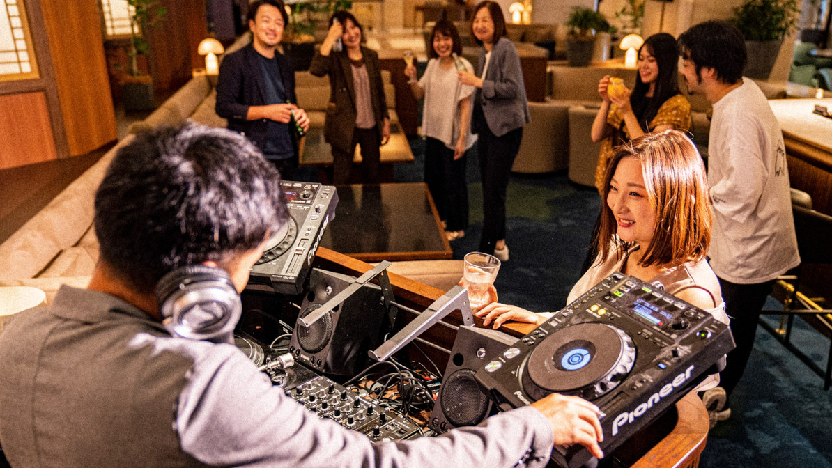 【DJブース】毎週金・土限定！地元人気DJによるWeekend Groove開催中♪