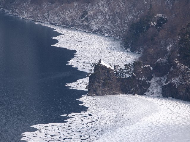 当宿は十和田湖畔から約1.5キロ離れた山手に位置します。