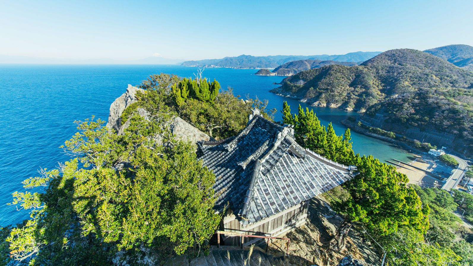 雲見浅間神社から駿河湾を望む