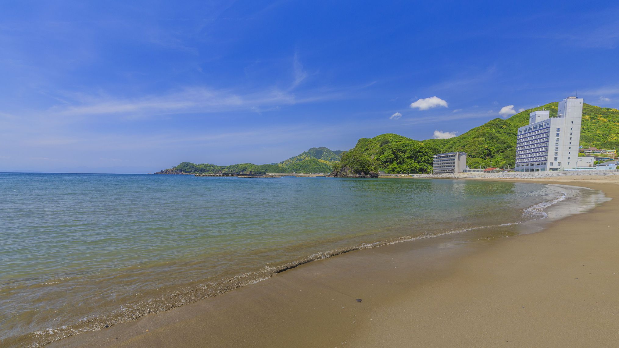 松崎海水浴場当館目の前です！