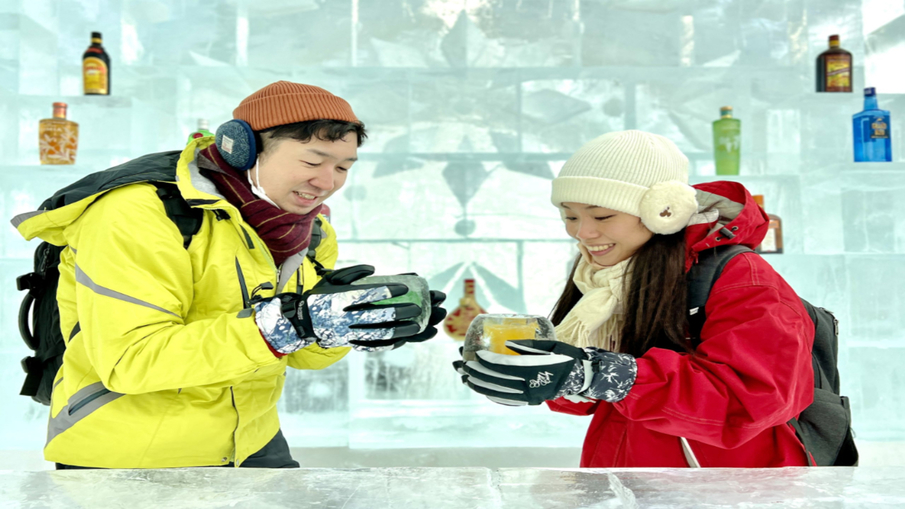 【しかりべつ湖コタン／氷のグラス作り体験】自身で作った氷のグラスで乾杯♪