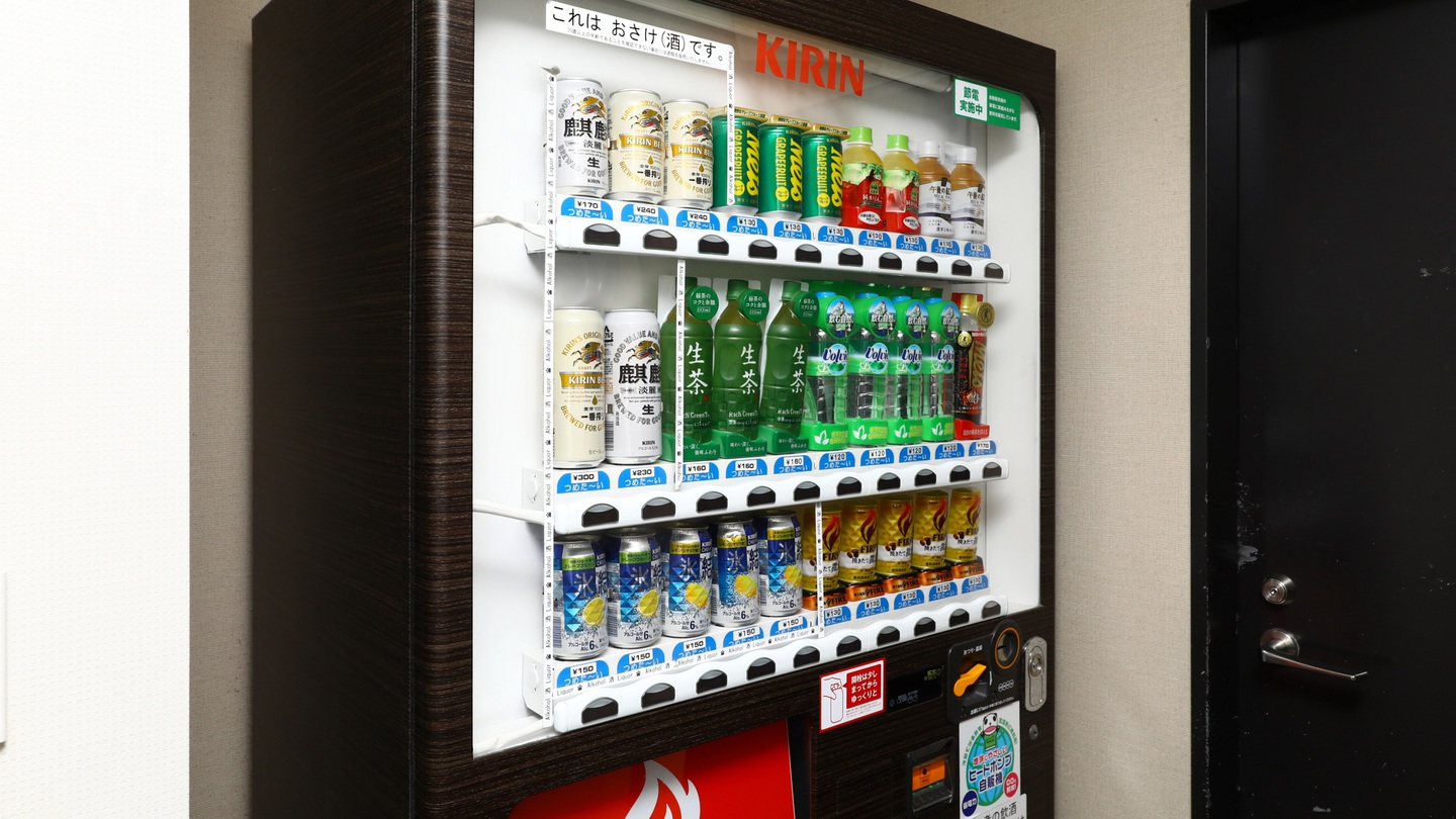 自動販売機（アルコール、ソフトドリンク）（2階）