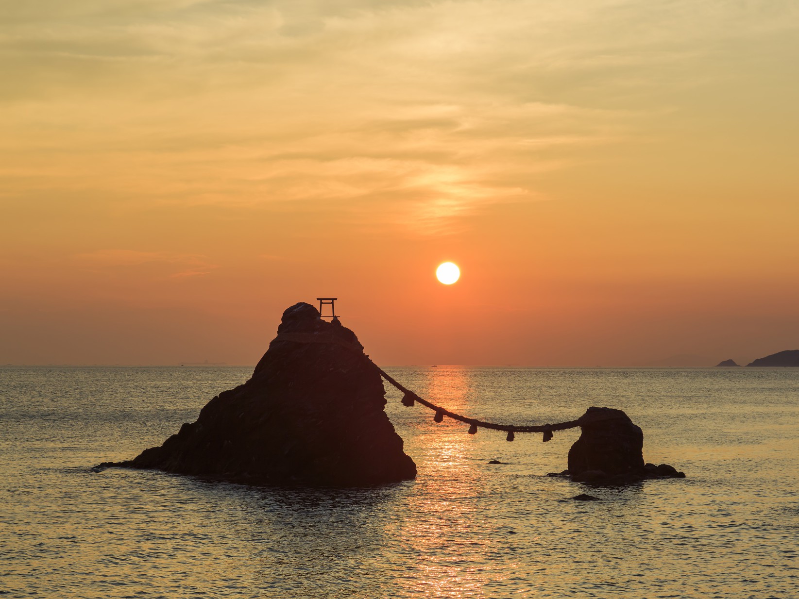夫婦岩