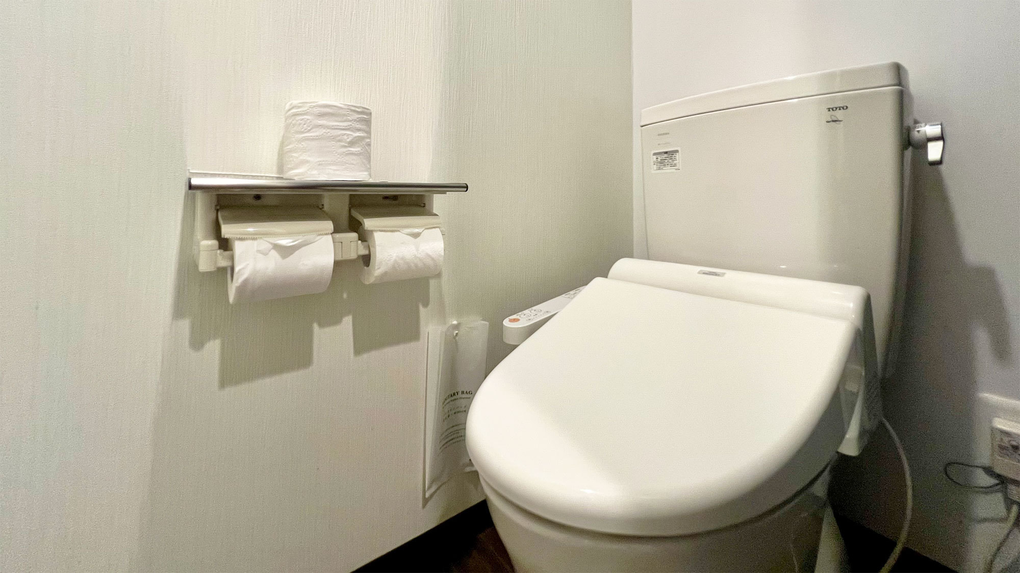 【禁煙スタンダードツイン】洗浄機付トイレ