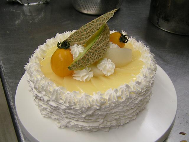 フルーツケーキ（例）