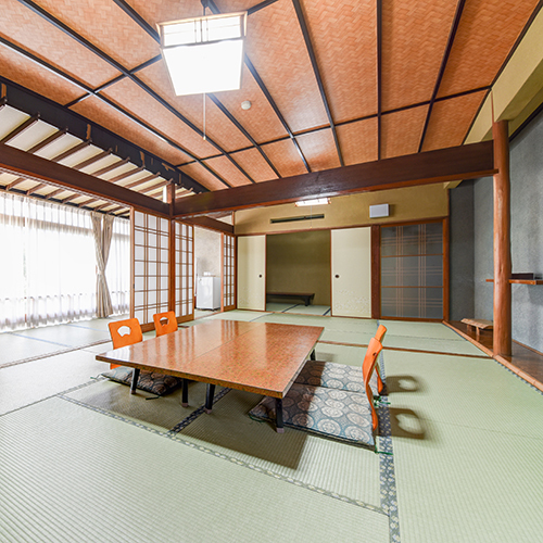 Kawatana Onsen Ryokan Kotengu Interior 1