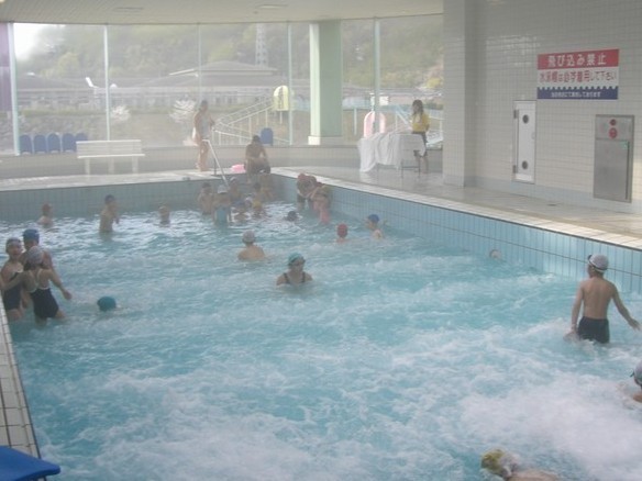 ちびっこプールイベント