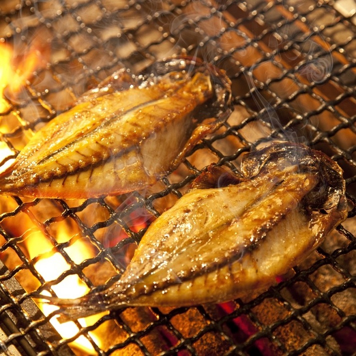 炭火焼のアジの干物