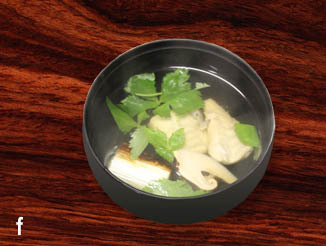 椀物（旬の食材で椀物をお出ししています）