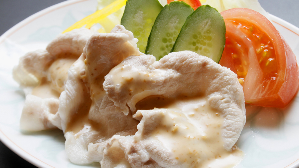 夏はお料理の1部が『冷しゃぶ』に！！