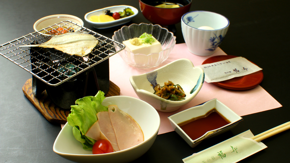 夏季の朝食です