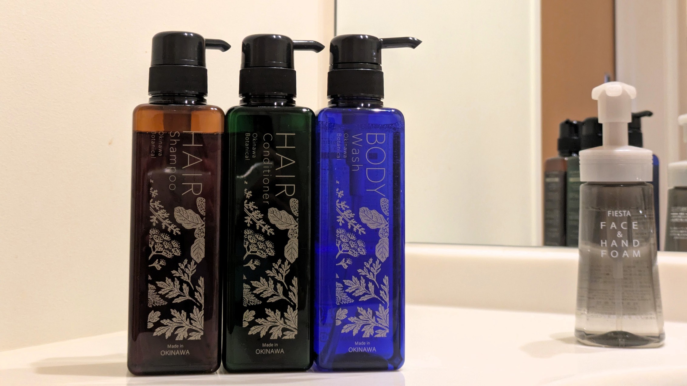 本館客室バスアメニティ（Okinawa Botanical by Ryu-spa）