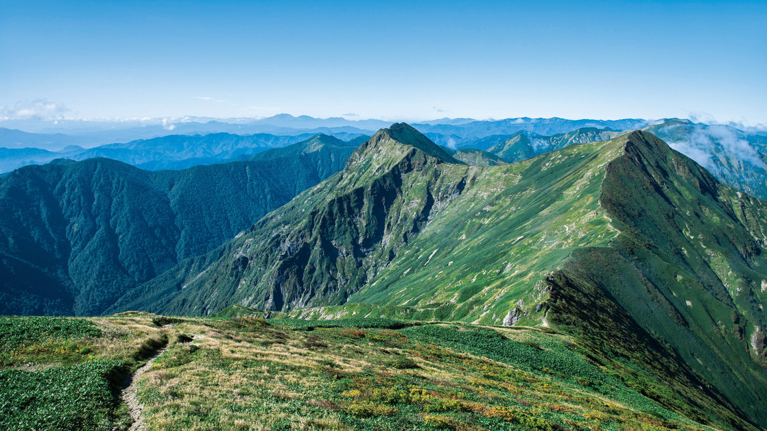 日本百名山谷川岳稜線